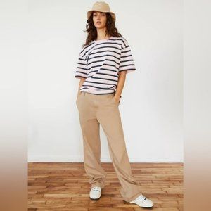 Aritzia TNA Wide Baggy Straight Leg Sedwick Pant  Sand Bluff Beige Tan  US 4